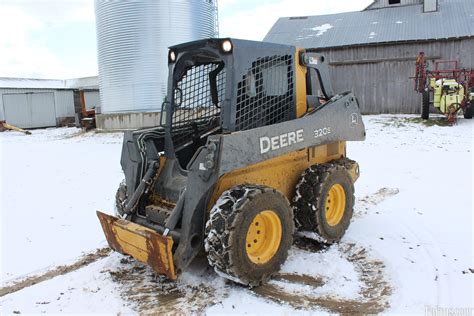 2014 John Deere Skid Steers Equipment for Sale